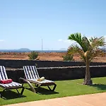 Dom wakacyjny Casa Paradise *