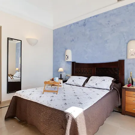 Casa Paradise * بلايا بلانكا